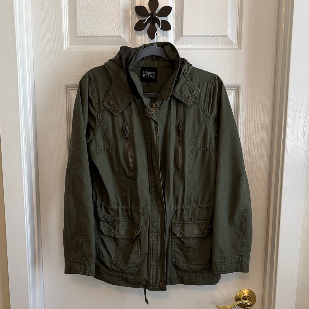 Urban Retro Army Green 100% Cotton Utility Jacket Lots of Pockets Size Large EUC